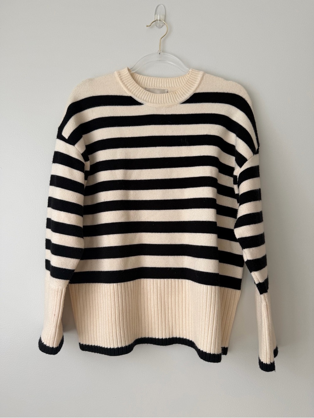 Industry Republic Clothing Black Ivory Sweater Sz M
